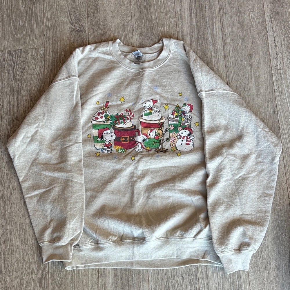 Gildan Cream Holiday Snoopy Crewneck Sweater